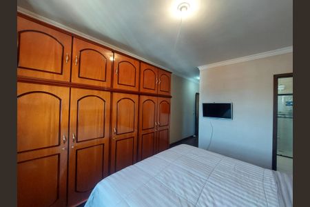 Casa à venda com 150m², 3 quartos e 4 vagasSuíte 1