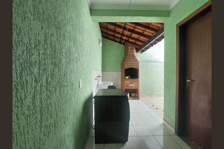 Casa à venda com 150m², 3 quartos e 4 vagasÁrea de Serviço