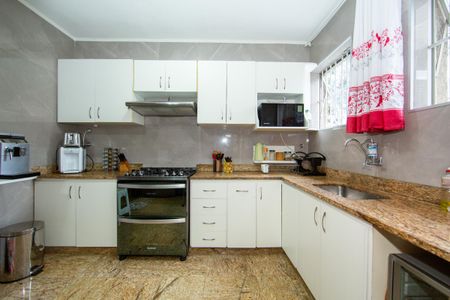 Apartamento para alugar com 125m², 3 quartos e 2 vagas Apartamento para alugar com 125m², 3 quartos e 2 vagasCozinha