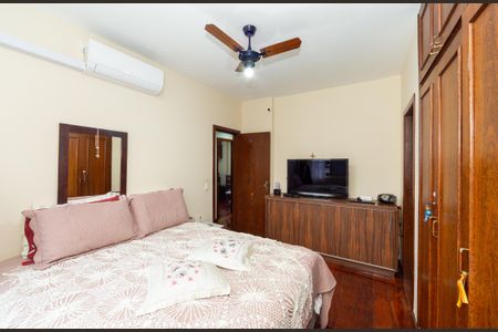 Apartamento para alugar com 125m², 3 quartos e 2 vagas Apartamento para alugar com 125m², 3 quartos e 2 vagasQuarto 2