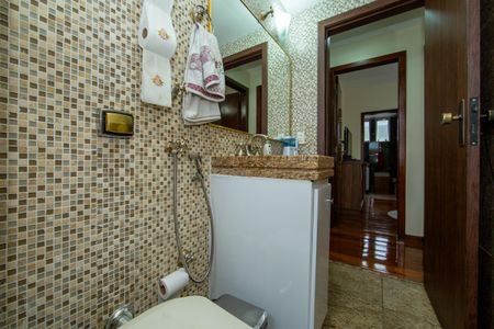 Apartamento para alugar com 125m², 3 quartos e 2 vagas Apartamento para alugar com 125m², 3 quartos e 2 vagasBanheiro Social 2