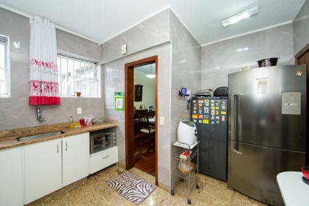 Apartamento para alugar com 125m², 3 quartos e 2 vagas Apartamento para alugar com 125m², 3 quartos e 2 vagasCozinha