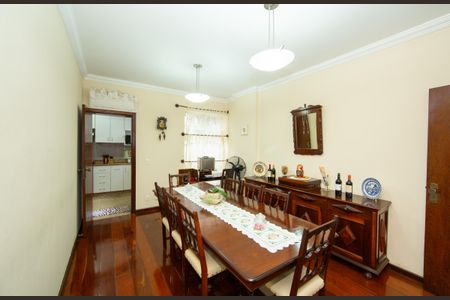 Apartamento para alugar com 125m², 3 quartos e 2 vagas Apartamento para alugar com 125m², 3 quartos e 2 vagasSala