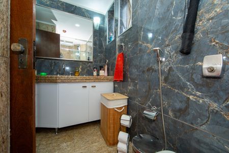 Apartamento para alugar com 125m², 3 quartos e 2 vagas Apartamento para alugar com 125m², 3 quartos e 2 vagasBanheiro Social