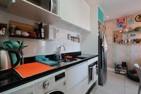 Studio à venda com 30m², 1 quarto e 1 vaga Studio à venda com 30m², 1 quarto e 1 vagaCozinha e área de serviço