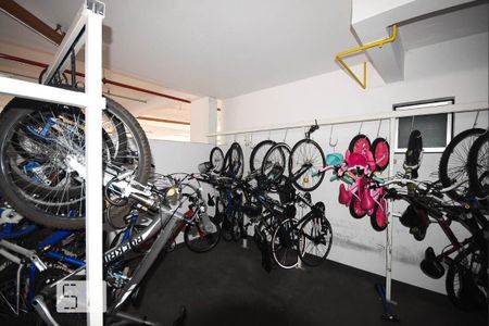 Apartamento à venda com 47m², 2 quartos e 1 vaga Apartamento à venda com 47m², 2 quartos e 1 vagaÁrea comum