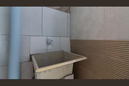 Casa para alugar com 30m², 1 quarto e sem vagaÁrea de Serviço