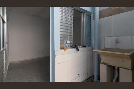 Casa para alugar com 30m², 1 quarto e sem vagaÁrea de Serviço