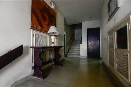 Apartamento à venda com 96m², 2 quartos e sem vagaHall