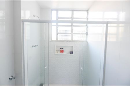 Apartamento à venda com 96m², 2 quartos e sem vagaBanheiro da Suíte