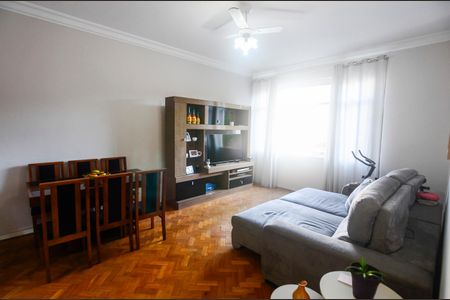 Apartamento à venda com 96m², 2 quartos e sem vagaSala