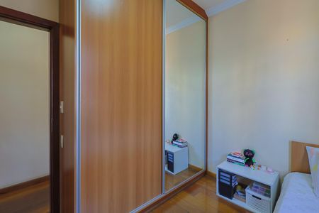 Apartamento à venda com 230m², 3 quartos e 2 vagas Apartamento à venda com 230m², 3 quartos e 2 vagasQuarto 1