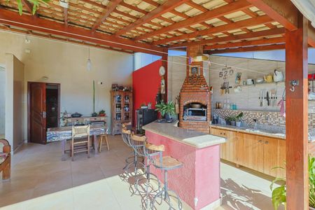 Apartamento à venda com 230m², 3 quartos e 2 vagas Apartamento à venda com 230m², 3 quartos e 2 vagasÁrea externa