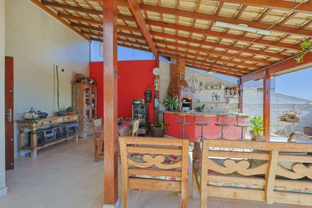 Apartamento à venda com 230m², 3 quartos e 2 vagas Apartamento à venda com 230m², 3 quartos e 2 vagasÁrea externa