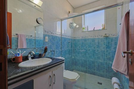 Apartamento à venda com 230m², 3 quartos e 2 vagas Apartamento à venda com 230m², 3 quartos e 2 vagasBanheiro Social