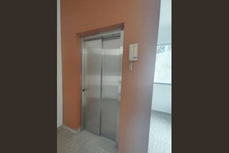 Apartamento à venda com 68m², 2 quartos e 1 vagaelevador