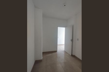 Apartamento à venda com 68m², 2 quartos e 1 vagaQuarto 2