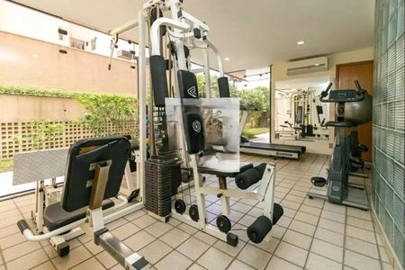 Apartamento à venda com 136m², 2 quartos e 2 vagas