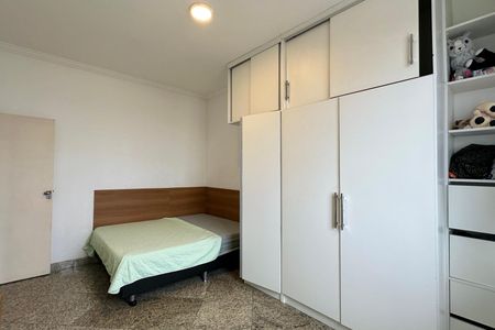 Apartamento à venda com 112m², 3 quartos e 1 vagaQuarto 02