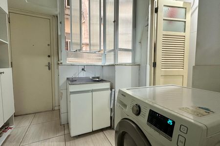 Apartamento à venda com 112m², 3 quartos e 1 vagaÁrea de Serviço
