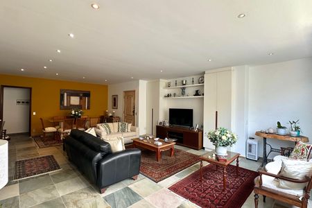 Apartamento à venda com 152m², 3 quartos e sem vagaSala