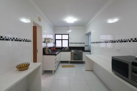 Apartamento para alugar com 200m², 5 quartos e 2 vagasCozinha
