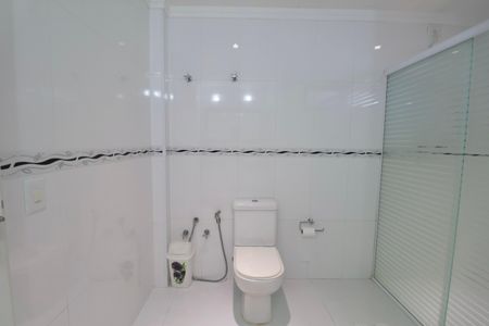 Apartamento para alugar com 200m², 5 quartos e 2 vagasBanheiro Suíte 3