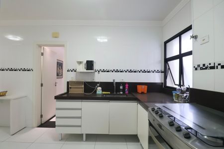 Apartamento para alugar com 200m², 5 quartos e 2 vagasCozinha