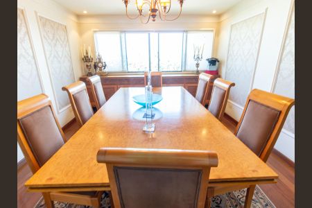 Apartamento à venda com 375m², 4 quartos e 5 vagasSala de Jantar