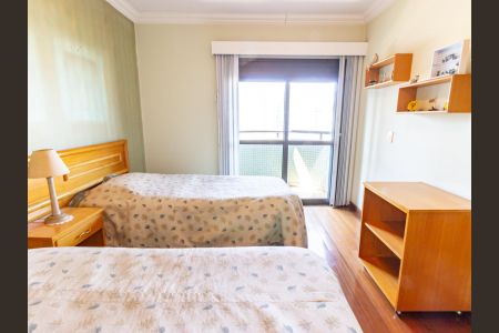 Apartamento à venda com 375m², 4 quartos e 5 vagasSuíte 3