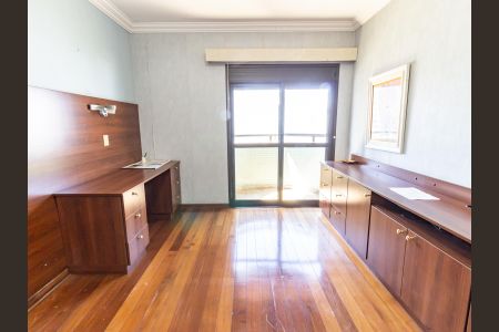 Apartamento à venda com 375m², 4 quartos e 5 vagasSuíte 4