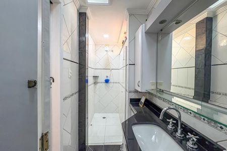 Apartamento para alugar com 70m², 2 quartos e 1 vaga Apartamento para alugar com 70m², 2 quartos e 1 vagaBanheiro Social