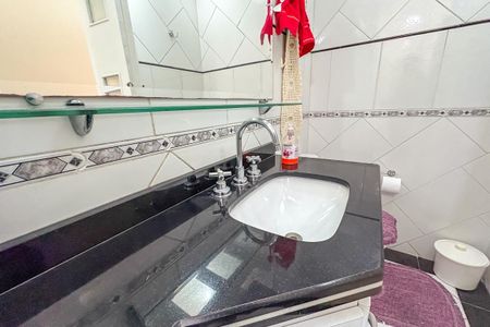 Apartamento para alugar com 70m², 2 quartos e 1 vaga Apartamento para alugar com 70m², 2 quartos e 1 vagaBanheiro Social