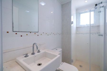 Apartamento à venda com 170m², 3 quartos e 2 vagas Apartamento à venda com 170m², 3 quartos e 2 vagasBanheiro Social