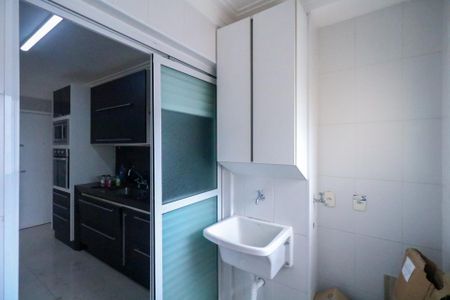 Apartamento à venda com 170m², 3 quartos e 2 vagas Apartamento à venda com 170m², 3 quartos e 2 vagasÁrea de Serviço