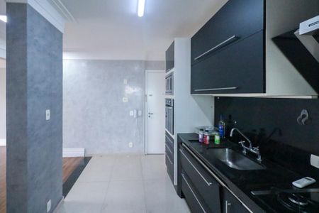 Apartamento à venda com 170m², 3 quartos e 2 vagas Apartamento à venda com 170m², 3 quartos e 2 vagasCozinha