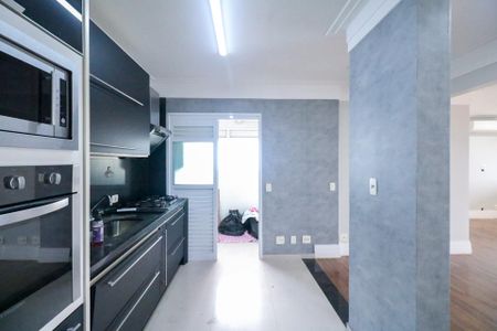 Apartamento à venda com 170m², 3 quartos e 2 vagas Apartamento à venda com 170m², 3 quartos e 2 vagasCozinha