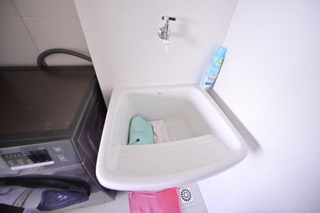 Apartamento para alugar com 70m², 3 quartos e 1 vagaÁrea de Serviço