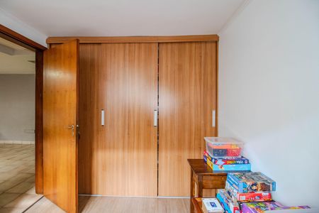 Casa à venda com 340m², 3 quartos e 2 vagasQuarto de Serviço