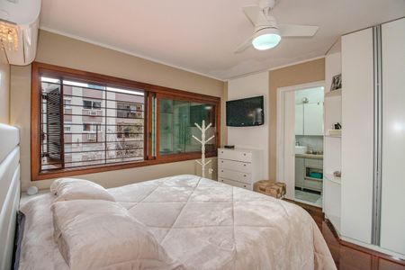 Casa à venda com 340m², 3 quartos e 2 vagasSuíte