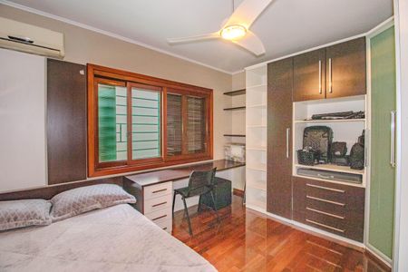 Casa à venda com 340m², 3 quartos e 2 vagasQuarto 2