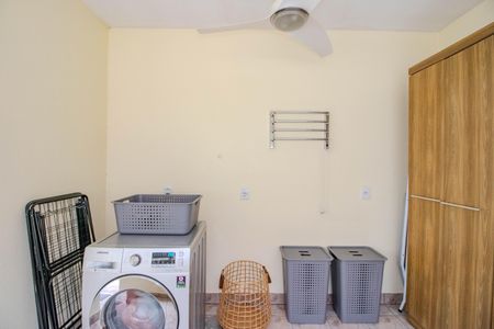 Casa à venda com 340m², 3 quartos e 2 vagasÁrea de Serviço