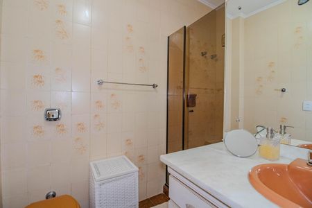 Casa à venda com 340m², 3 quartos e 2 vagasBanheiro Social