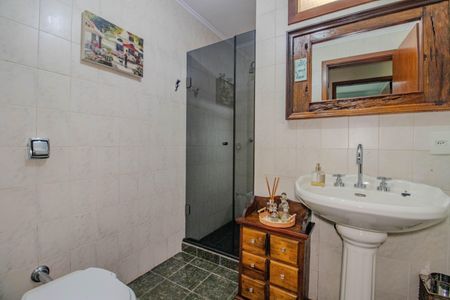 Casa à venda com 340m², 3 quartos e 2 vagasBanheiro Social 2