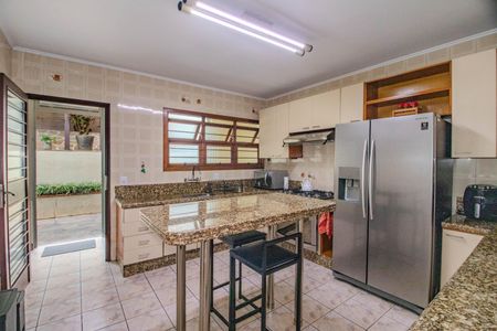 Casa à venda com 340m², 3 quartos e 2 vagasCozinha