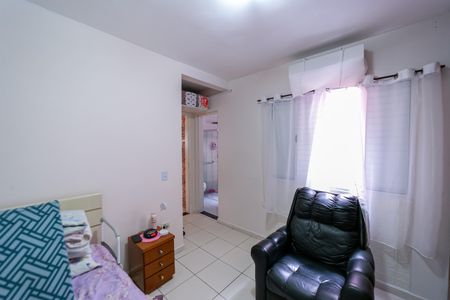 Casa à venda com 75m², 2 quartos e 2 vagasQuarto 2