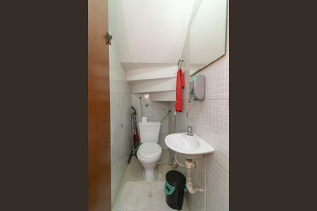 Casa à venda com 120m², 3 quartos e 2 vagasLavabo