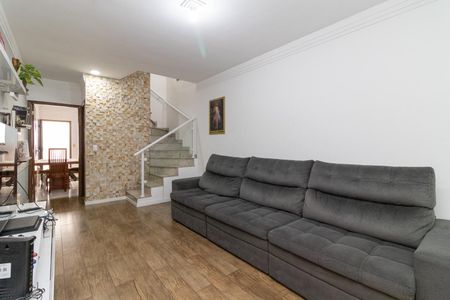 Casa à venda com 120m², 3 quartos e 2 vagasSala