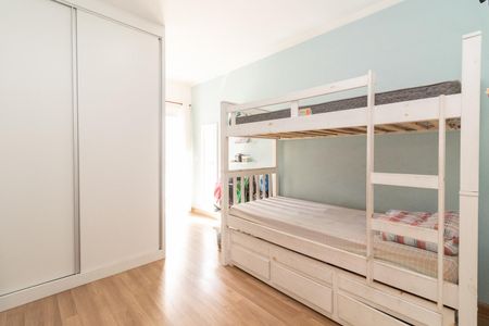 Casa à venda com 120m², 3 quartos e 2 vagasSuíte 3