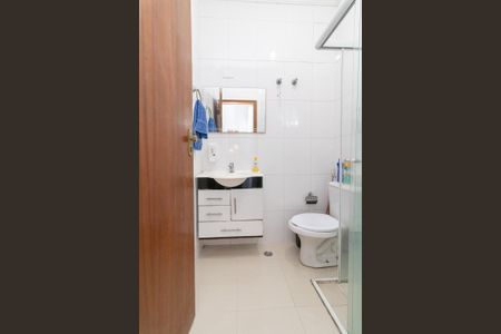 Casa à venda com 120m², 3 quartos e 2 vagasBanheiro da Suíte 2